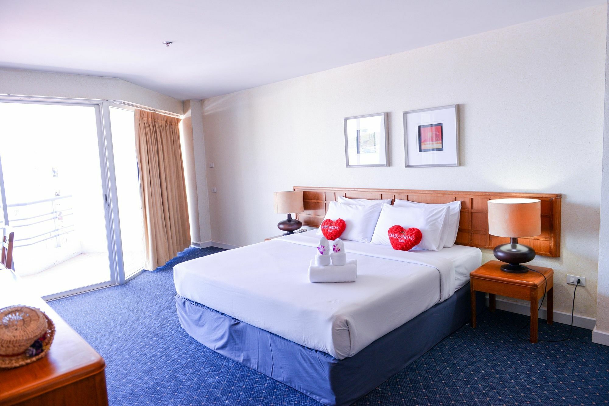 Sandy Spring Hotel Pattaya Exterior photo